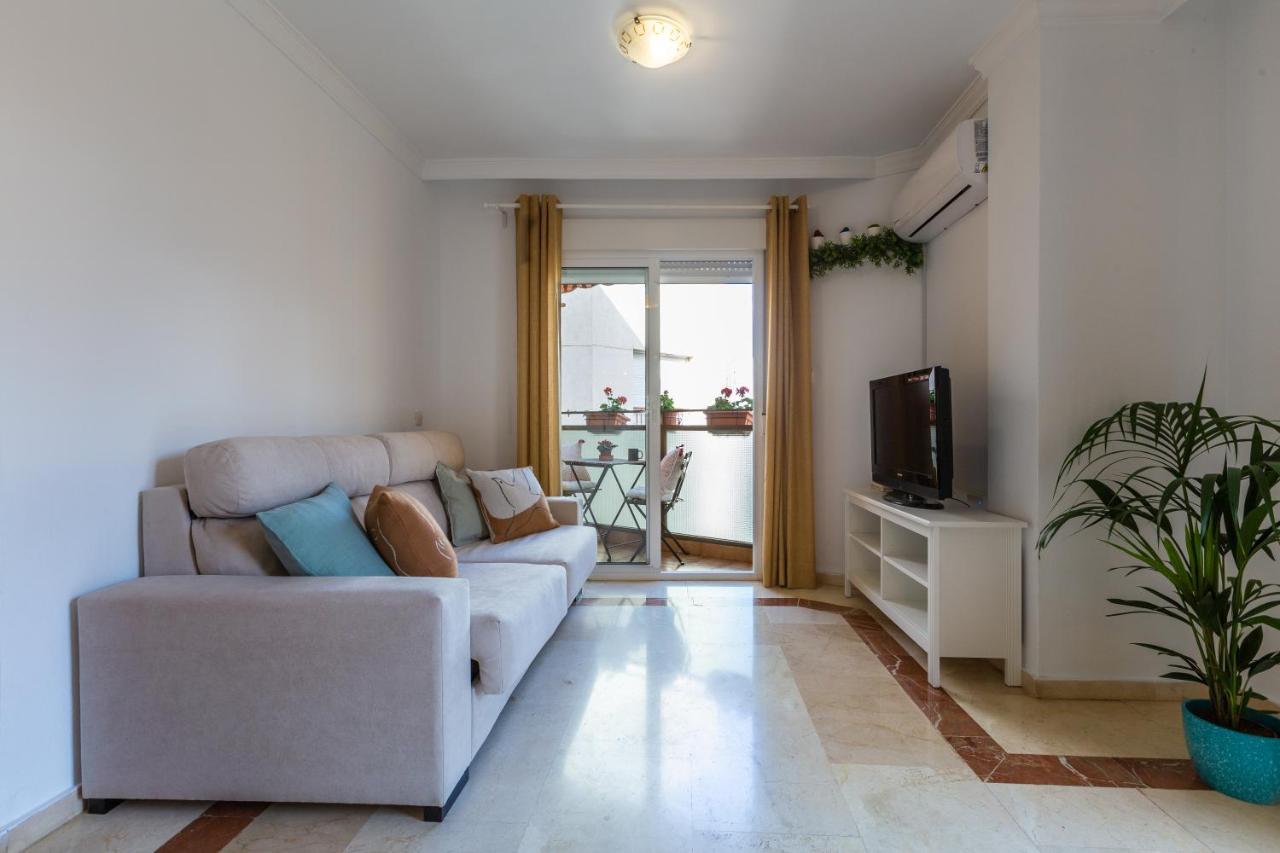 Luminoso Apartamento De Dos Habitaciones Con Terraza Y Parking En El Centro Màlaga Exteriér fotografie