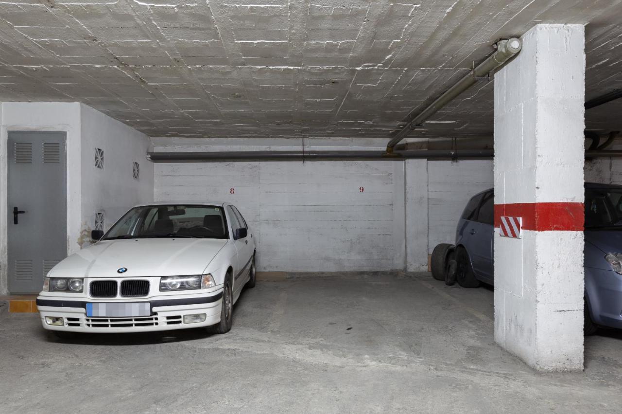 Luminoso Apartamento De Dos Habitaciones Con Terraza Y Parking En El Centro Màlaga Exteriér fotografie